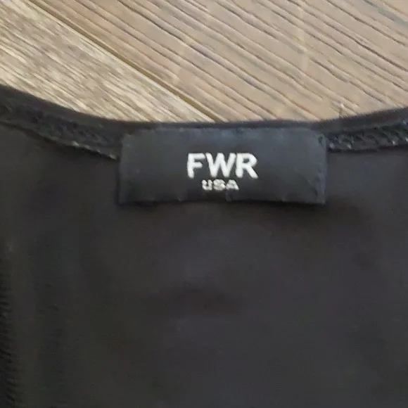 Blouse - Picture 4 of 6